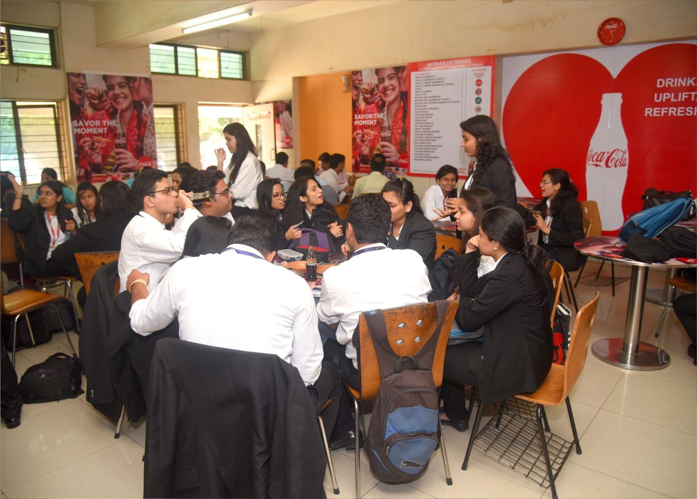 Chetana's Institute of Management and Research Mumbai Cafetaria photo 2